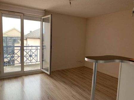 Location appartement t1 bis 2 pièces 34 m² à Rodez (12000) - Photo 2