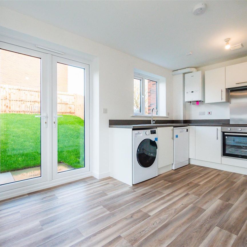 3 Bedroom House To Rent - Photo 1
