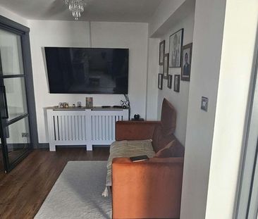 3 bedroom bungalow to rent - Photo 1