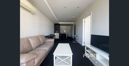 Furnished 2 Bedrooms Apartment Near Southern Cross Station - Photo 3