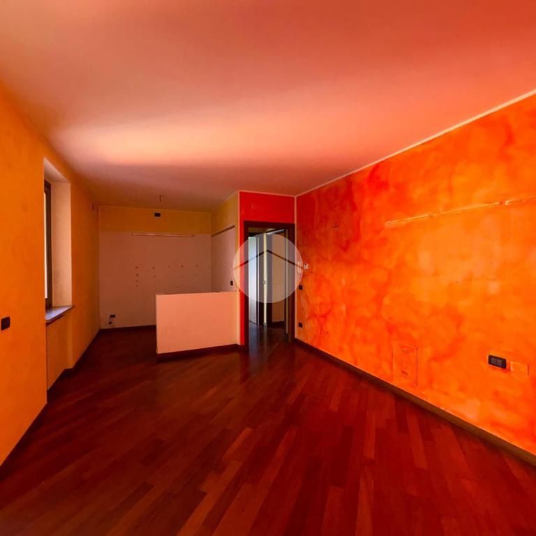 Bilocale in affitto - Photo 1