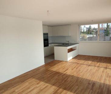 sonnige 3.5-Zimmer-Dachwohnung - Foto 2