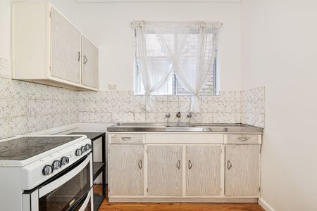 27 Church Street, Randwick NSW 2031 - House For Rent | Domain - Photo 2