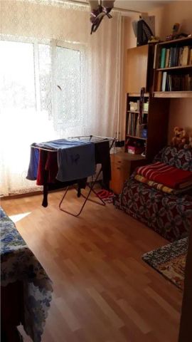 Apt. trei camere de inchiriat, Bacau, zona Republicii- Aeroport - Fotografie 5