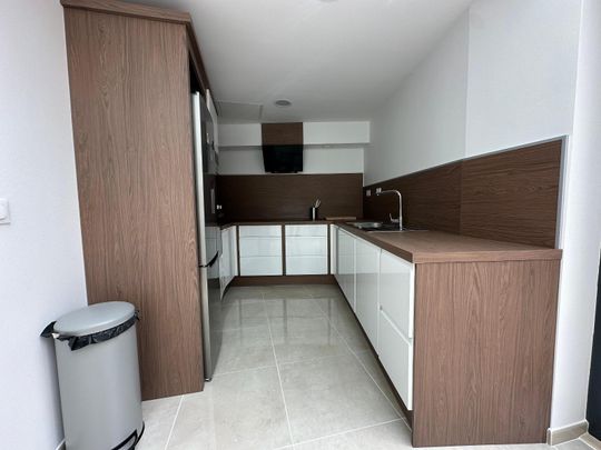 Location Maison 2 pièces 73m² CHERBOURG-EN-COTENTIN 50100 - Photo 1
