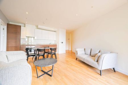 2 bedroom flat to rent - Photo 2