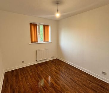 3 bedroom detached house to rent - Photo 3