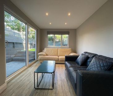 6 bedroom terraced house to rent - Photo 2