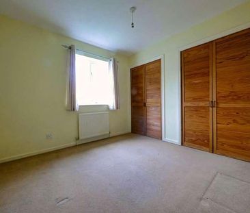 Drift Way, Cirencester, GL7 - Photo 4