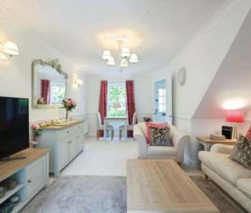2 bedroom terraced house to rent - Photo 2