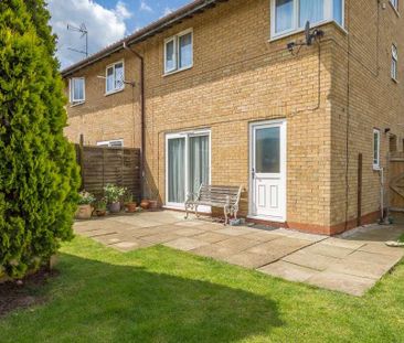 3 bedroom semi-detached house to rent - Photo 6