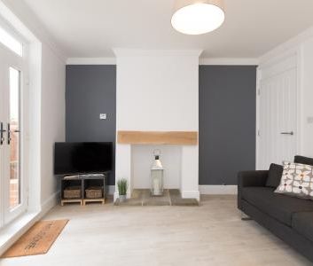 Stepping Lane - Photo 1