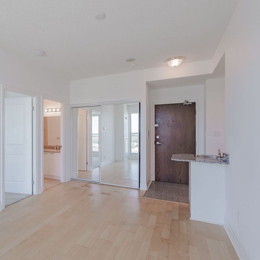 For Lease - 88 Palace Pier Court Unit# PH208, Toronto, Ontario - Photo 1