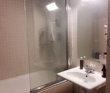 1 Bed Flat, Rotherhithe Street, SE16 - Photo 5