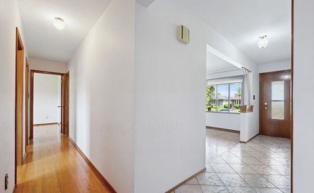 For Lease - 27 Palermo Crescent, Guelph, Ontario - Photo 1