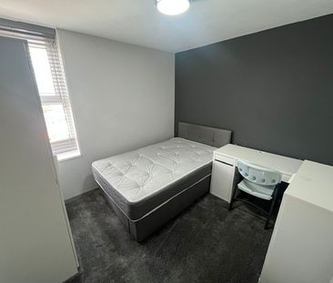 104, Symonds Road, Preston - Photo 3
