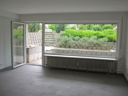 ***Schicke Einzimmerwohnung mit Blick ins grüne und sonniger Terrasse*** - Photo 4