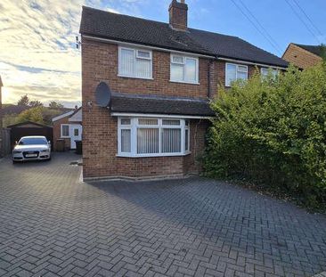 Brooklands Close, LU4 - Photo 2