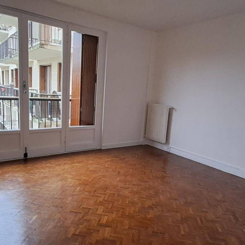 Location appartement t3 65 m² à Bois-d'Arcy (78390) La Butte du Moulin - Photo 1