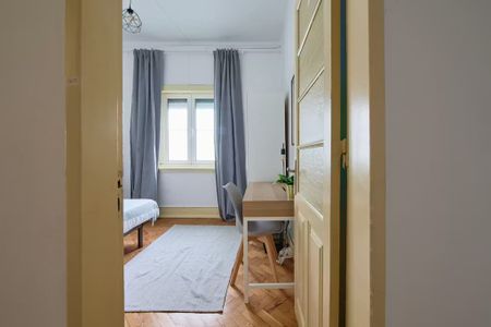 Rua Chaby Pinheiro, Lisbon, Lisbon 1000-078 - Photo 5