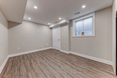 Detached Home For Lease | E8463814 - Photo 3