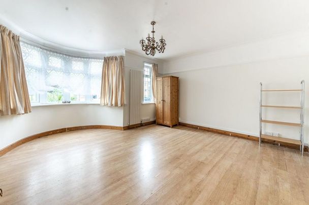 5 bedroom detached house to rent - Photo 1