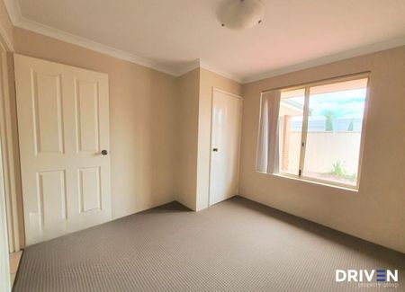 Spacious 3x2 Unit in a Quiet Complex - Photo 4