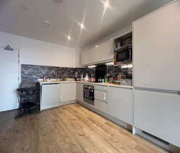 1 bedroom flat to rent - Photo 6