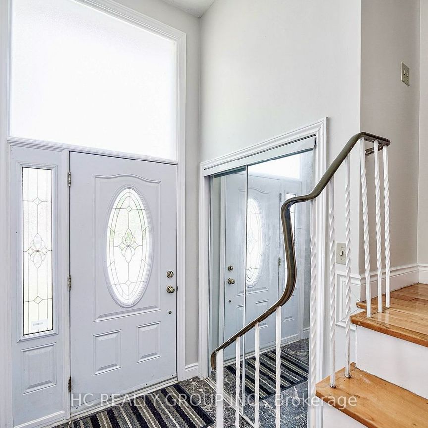 For Lease - 20 Greyhound Drive Unit# Upper, Toronto, Ontario - Photo 1