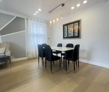 Detached Home For Lease | N9236747 - Photo 1