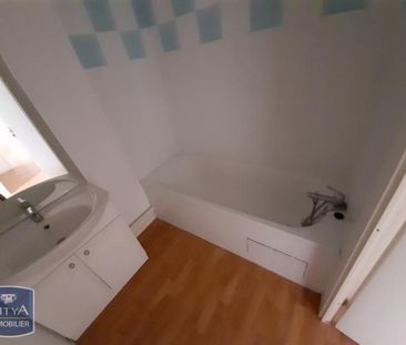 Location Appartement 2 pièces 48m² ELBEUF 76500 - Photo 6