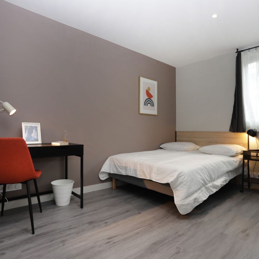 TOUR D'AUVERGNE Colocation 4 chambres à Rennes - Photo 2