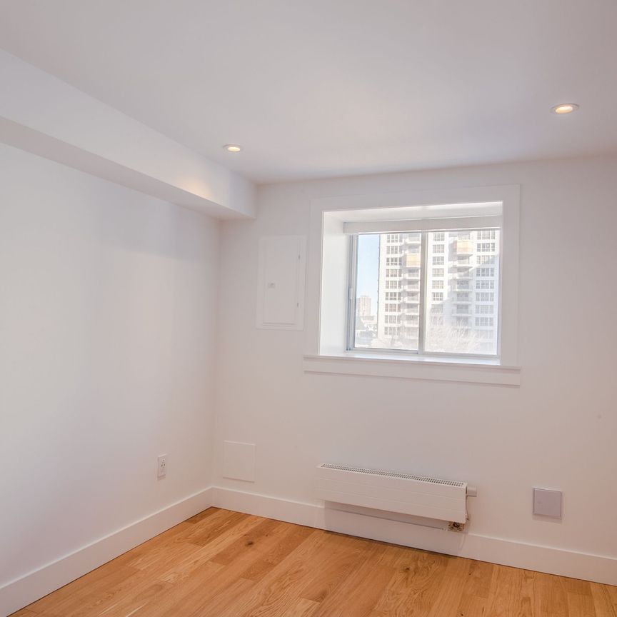 3421 Rue Drummond - Photo 1