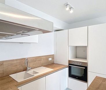 Appartement te huur in Schaarbeek voor € 1.500 met 2 slaapkamers - Photo 6