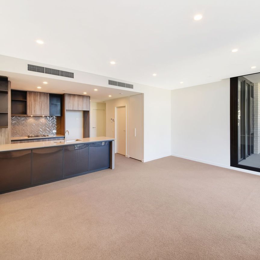 2602/17 Lachlan Street, Waterloo - Photo 1