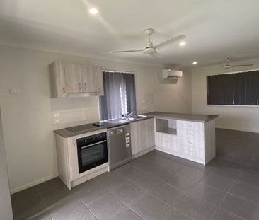 2/110 Sarah Drive, Yamanto QLD 4305 - House For Rent | Domain - Photo 2