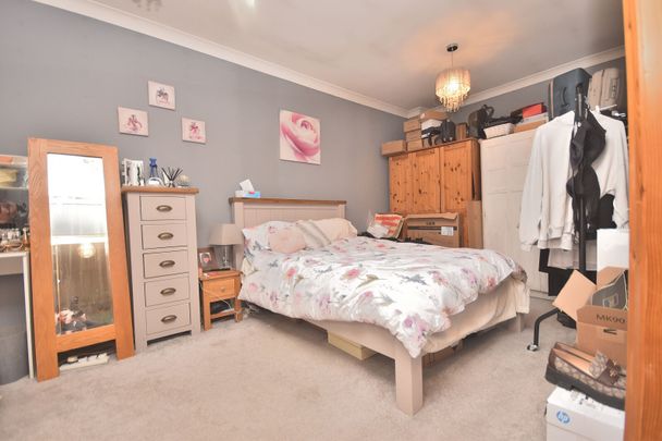 1 bedroom detached bungalow to rent, - Photo 1