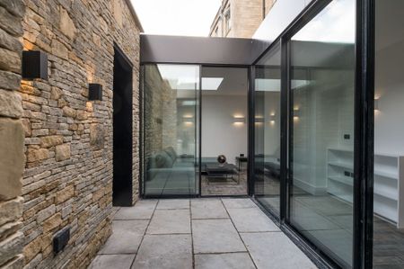 3 St. Swithins Place, Bath, Somerset, BA1 - Photo 3