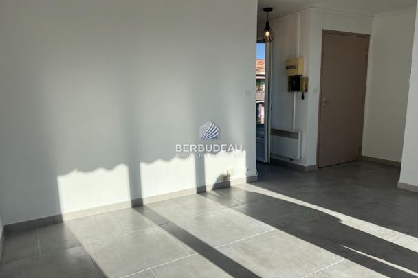 Location Appartement 1 pièce 20m² CARPENTRAS 84200 - Photo 1