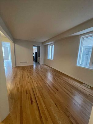 For Lease - 404 Blackcherry Crescent, Shelburne, Ontario - Photo 1