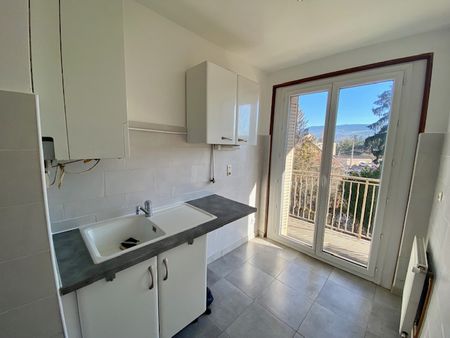 Location Appartement 1 pièce 28m² - Photo 3