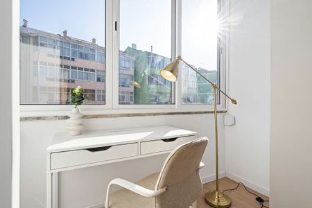 Rua António Aleixo, Amadora, Lisbon 2720-430 - Photo 5