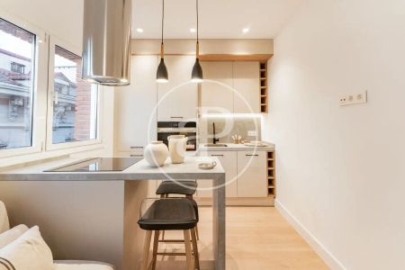 Piso de alquiler en C. del Molino de Viento, Universidad - Malasaña - Foto 3