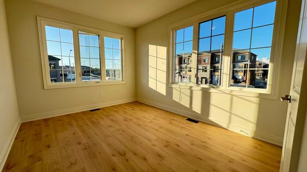 For Lease - 1 Monticola Avenue, Richmond Hill, Ontario - Photo 1