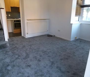 1 bedroom cluster house to rent - Photo 3