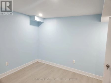 1056 SUDDARD AVENUE - Photo 3