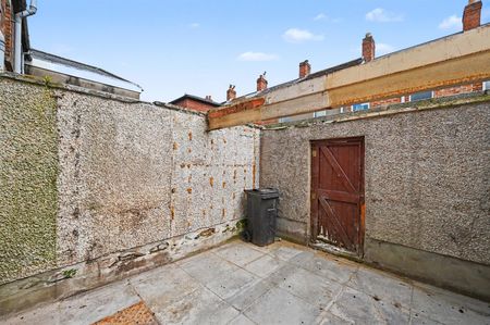 130 Ebor Street, Belfast, BT12 6NQ - Photo 4