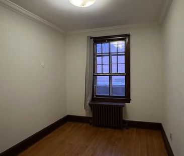 For Lease - 21 Castle Knock Road Unit# 1, Toronto, Ontario - Photo 1