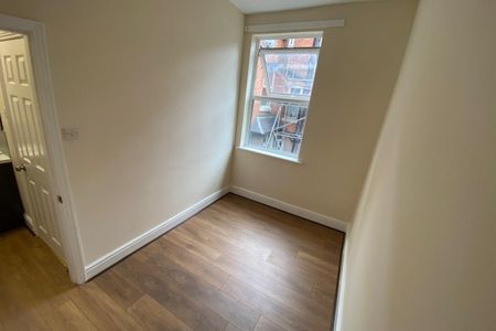 Clarendon Road - Photo 5