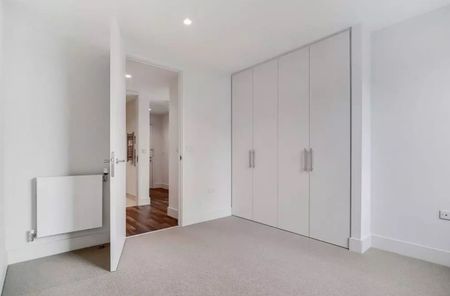 1 Bed Flat, Moulding Lane, SE14 - Photo 2